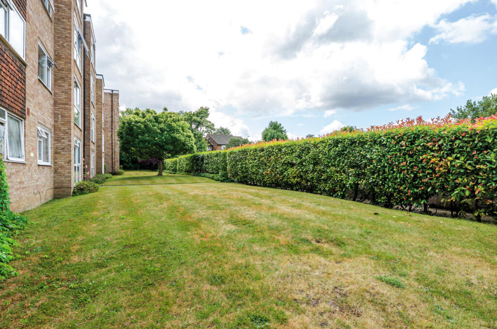 1320363-14-686ba8...