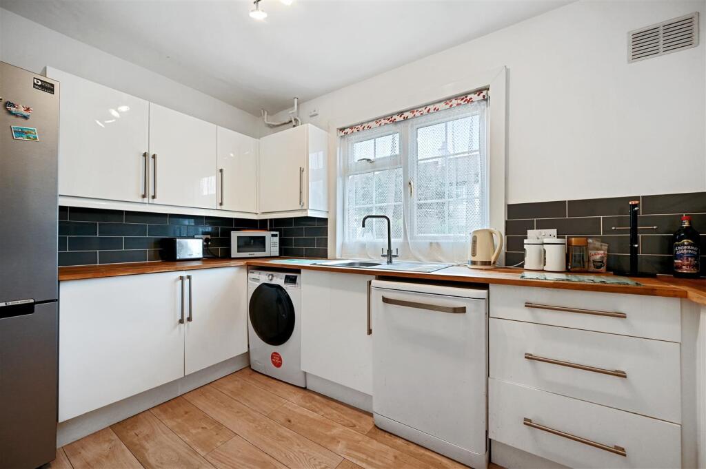 AR- Norbroke Street10.JPG