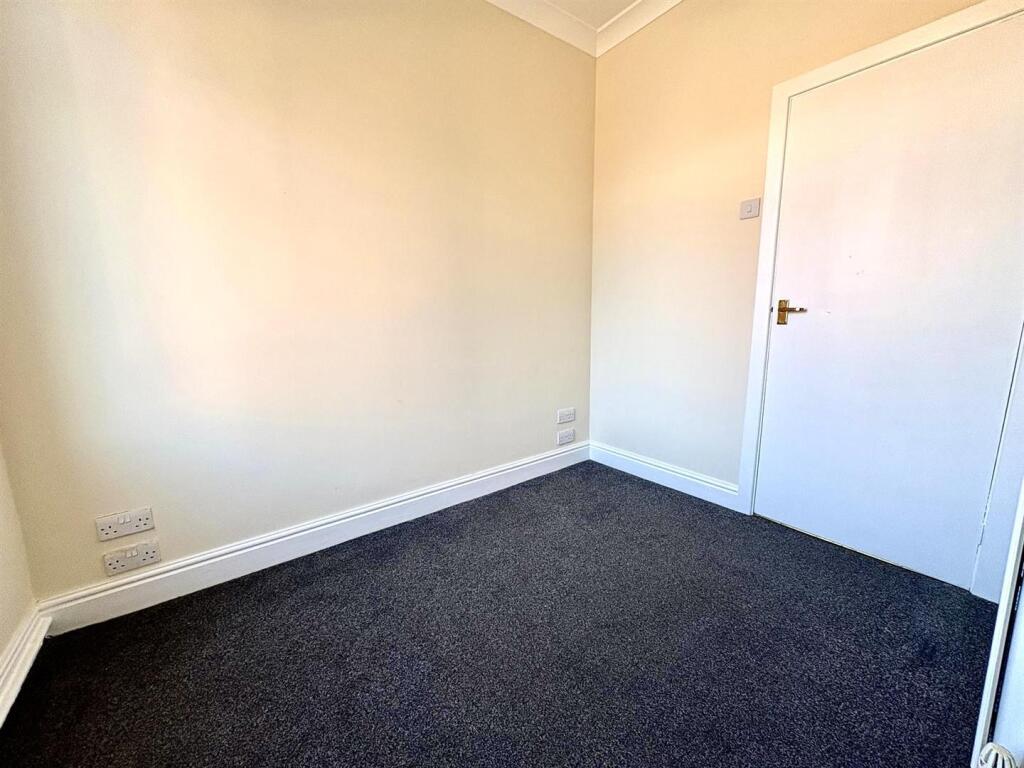 Bedroom.jpg
