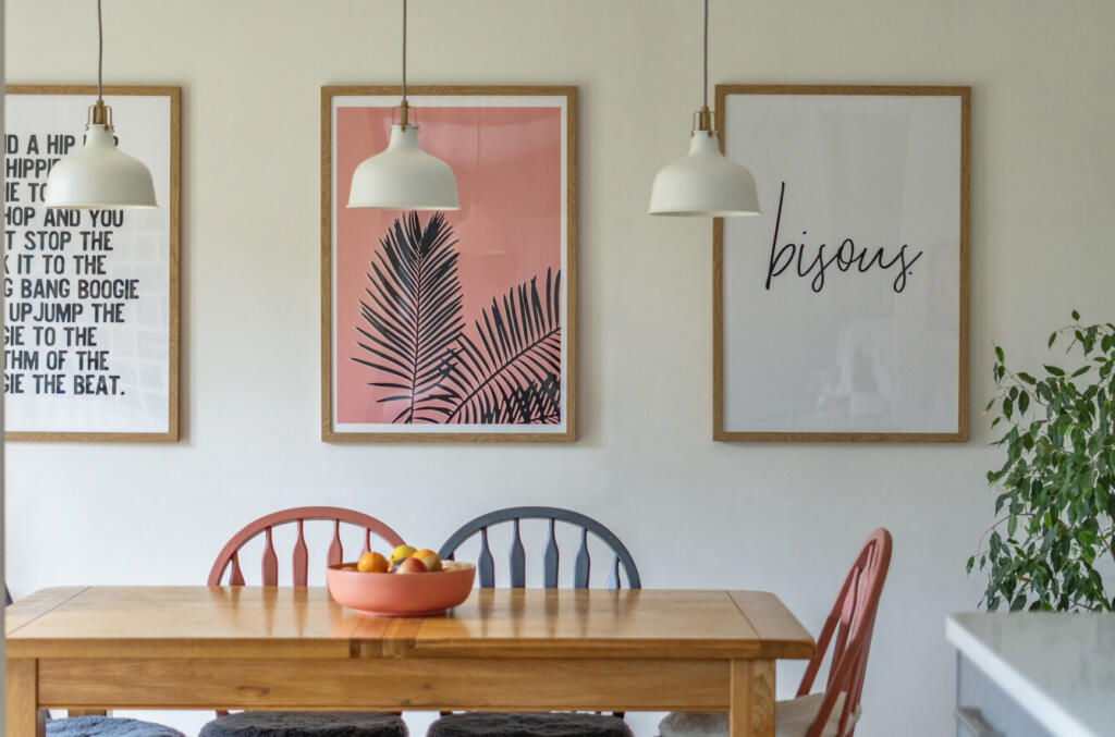 1373597-18-68ff76...