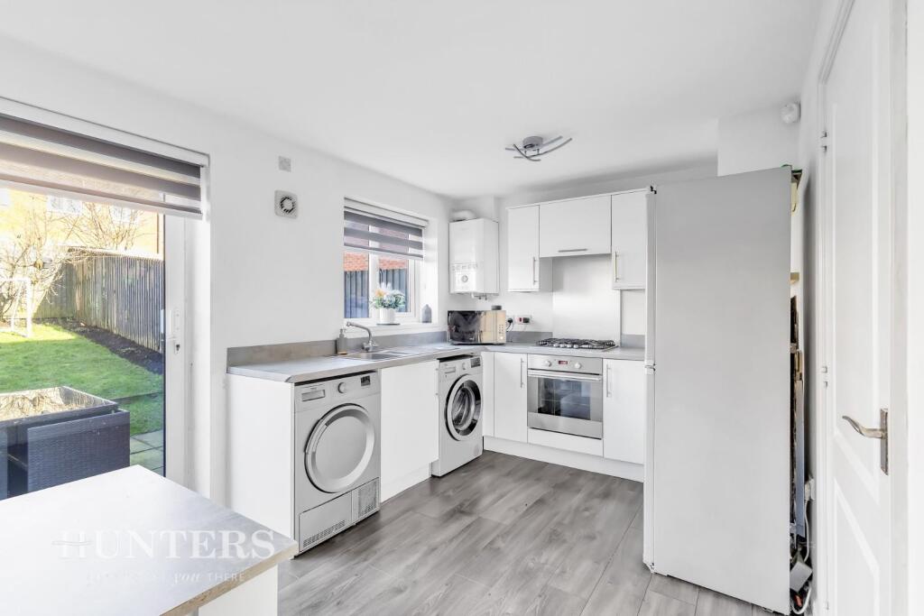Dining kitchen