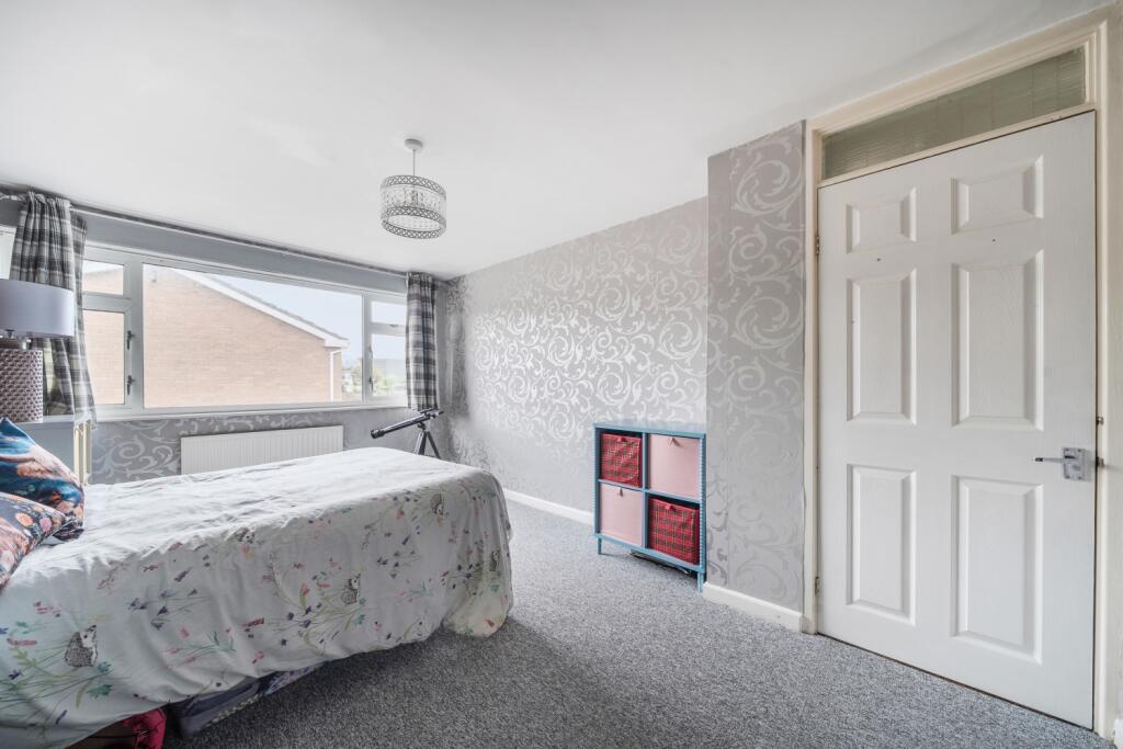 1387513-8-69401d4c36717