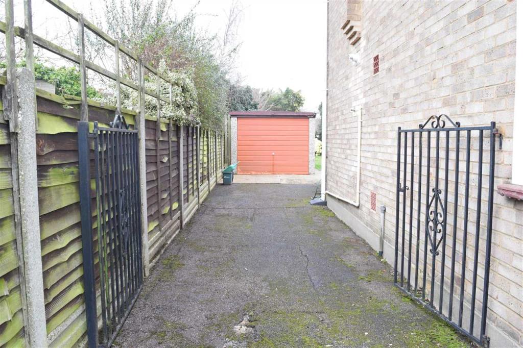 SIDE ACCESS TO