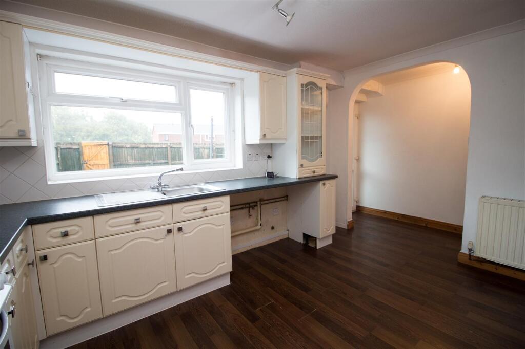 Dining Area_edited.jpg