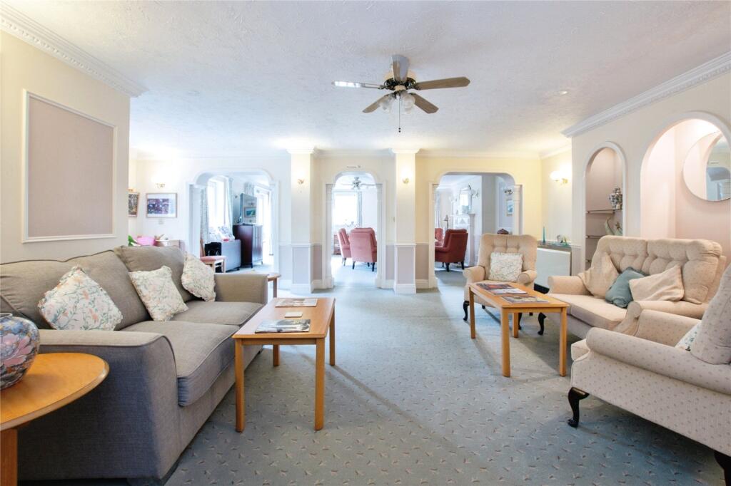 Communal Lounge