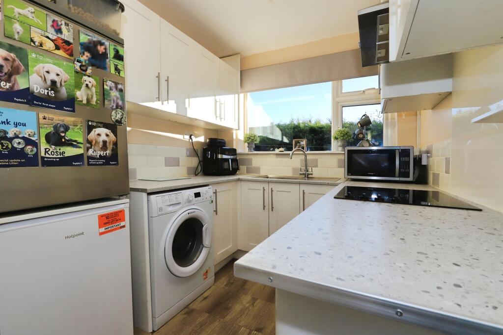 Highlow Avenue, Kidderminster