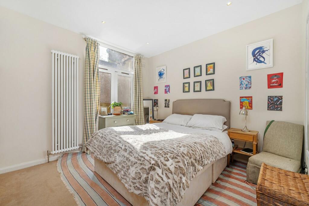 Bedroom 2.jpg