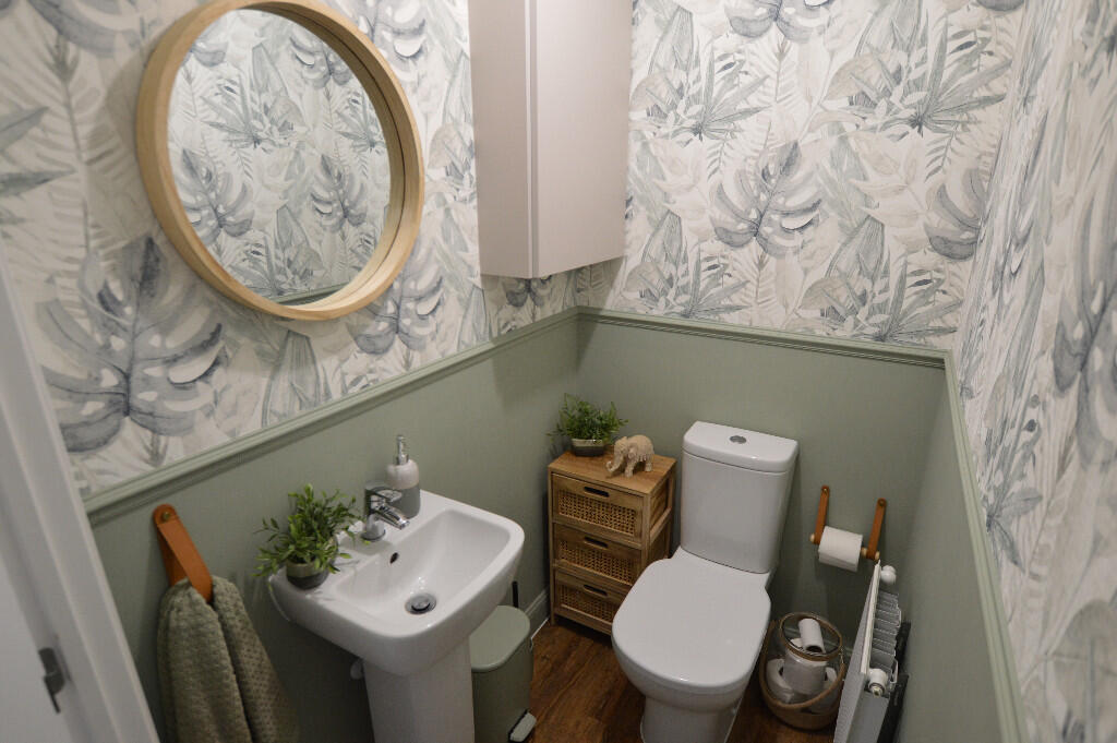 Guest Cloakroom