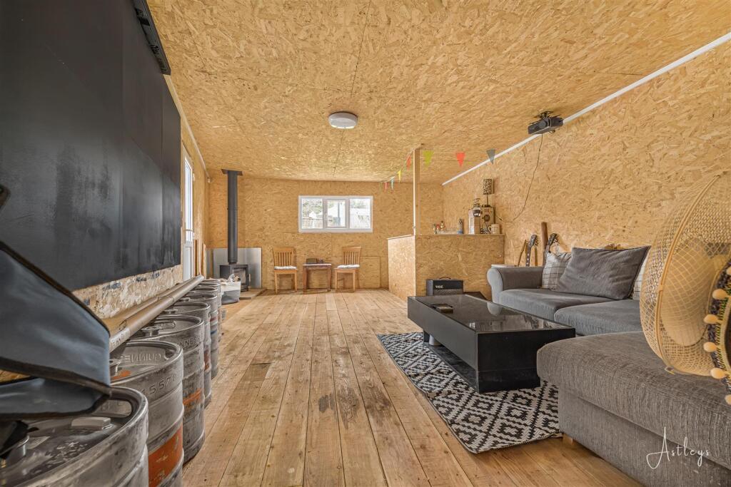 Shed