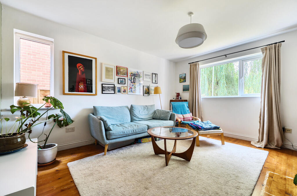 1335634-2-68932e3...