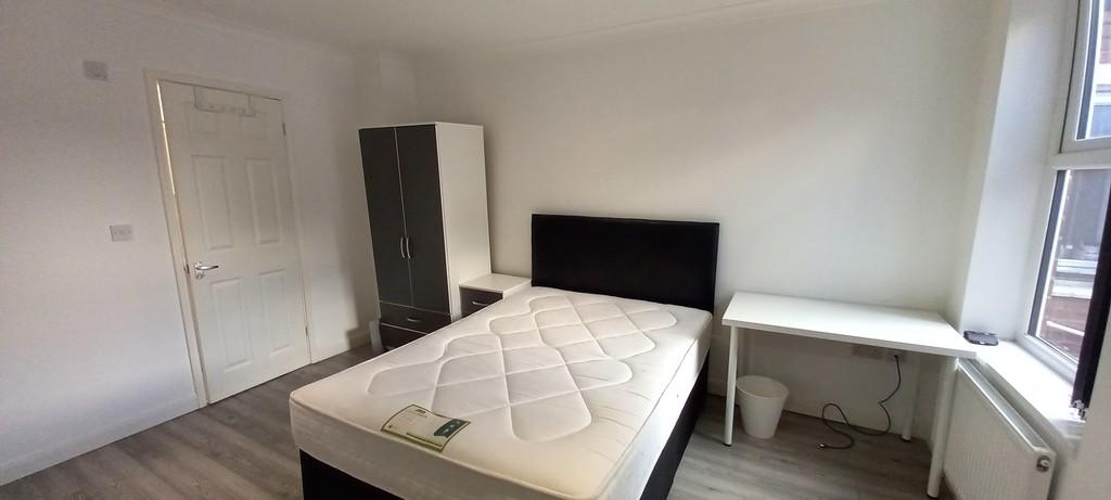 room 4