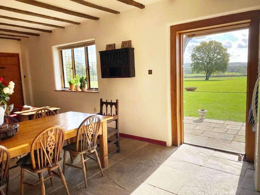 4 Access To Gardens