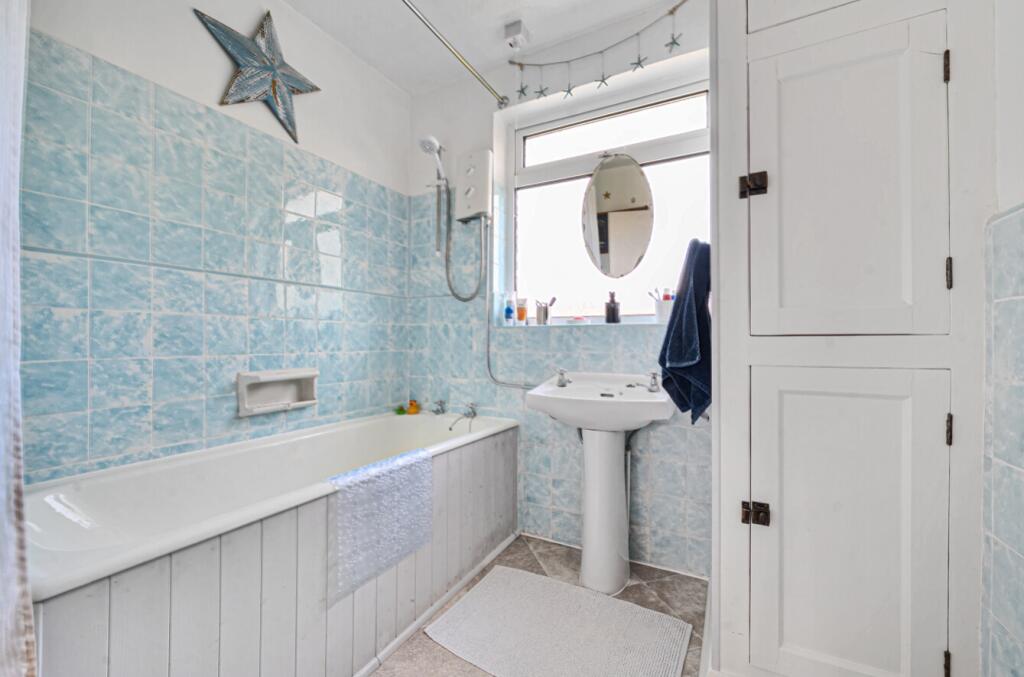 1356217-21-68c9f2bbabf0f-ARW-1