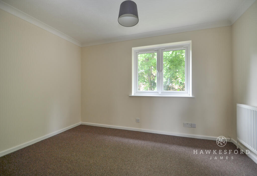 Pavilion Drive, Sittingbourne - Bedroom 2