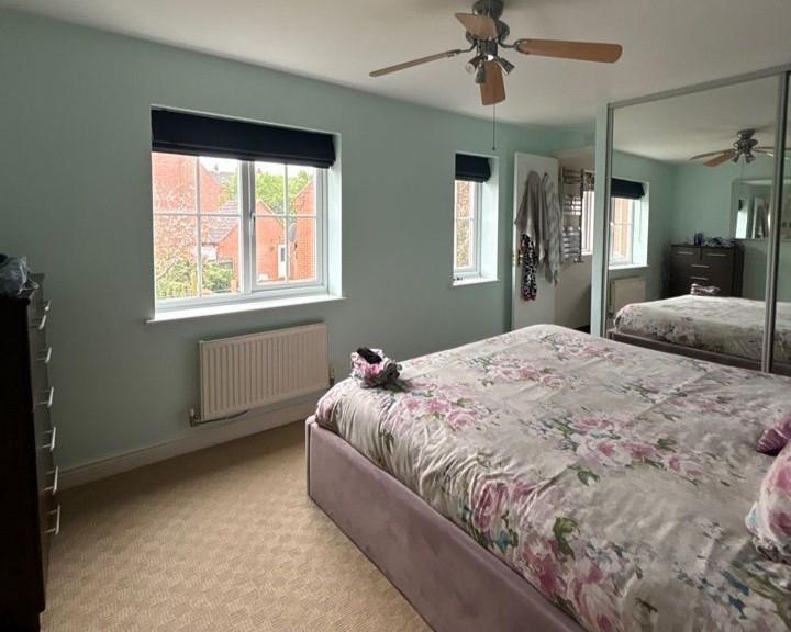 squirrel bedroom 1.jpg