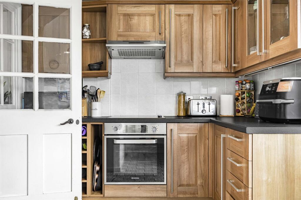 Kitchen/Breakfast Ro