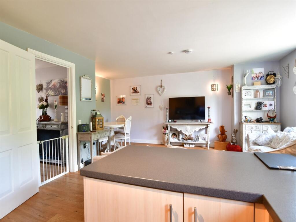 21900w72 - kitche...