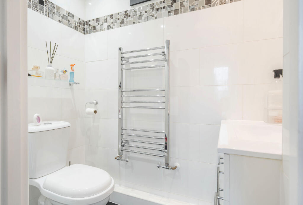 1328545-11-688263...