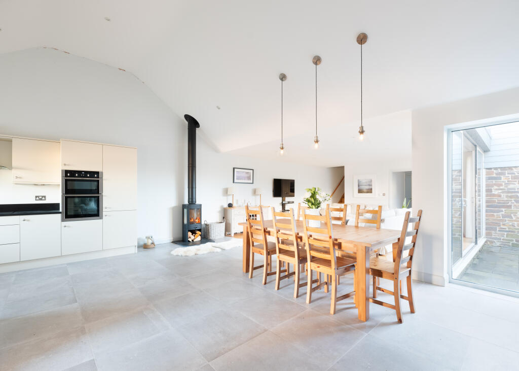 679101c6724c7_Higher Farm 2-38