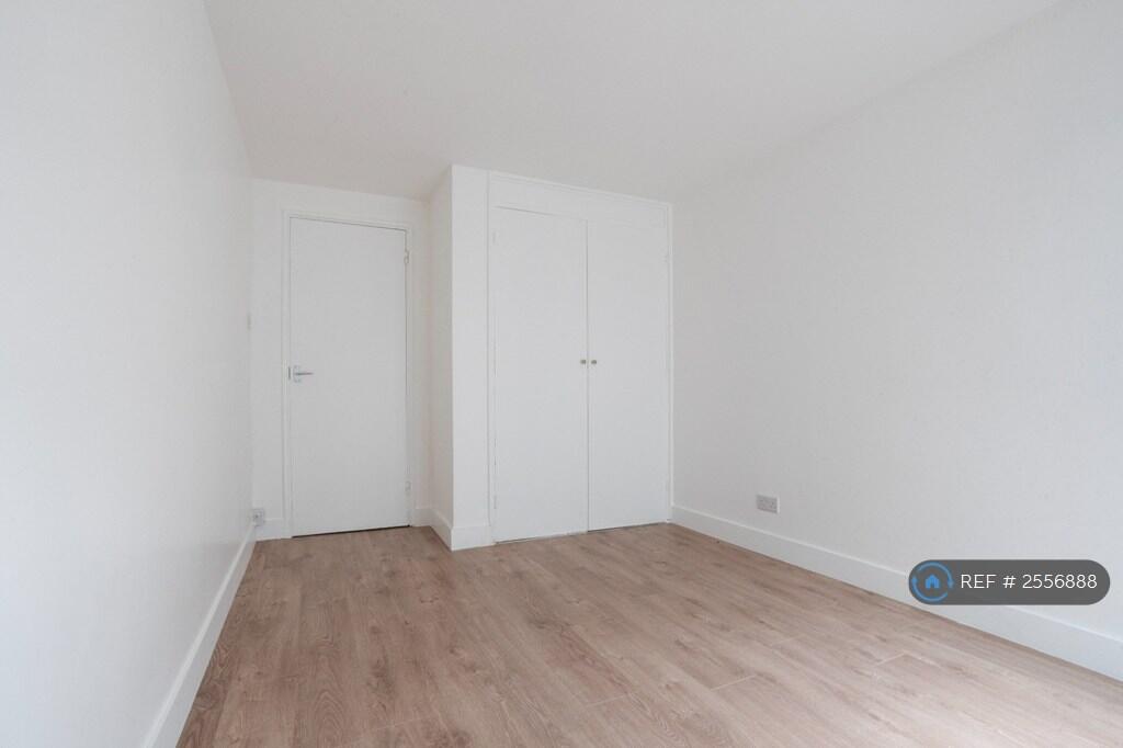 Bedroom 2 Reverse