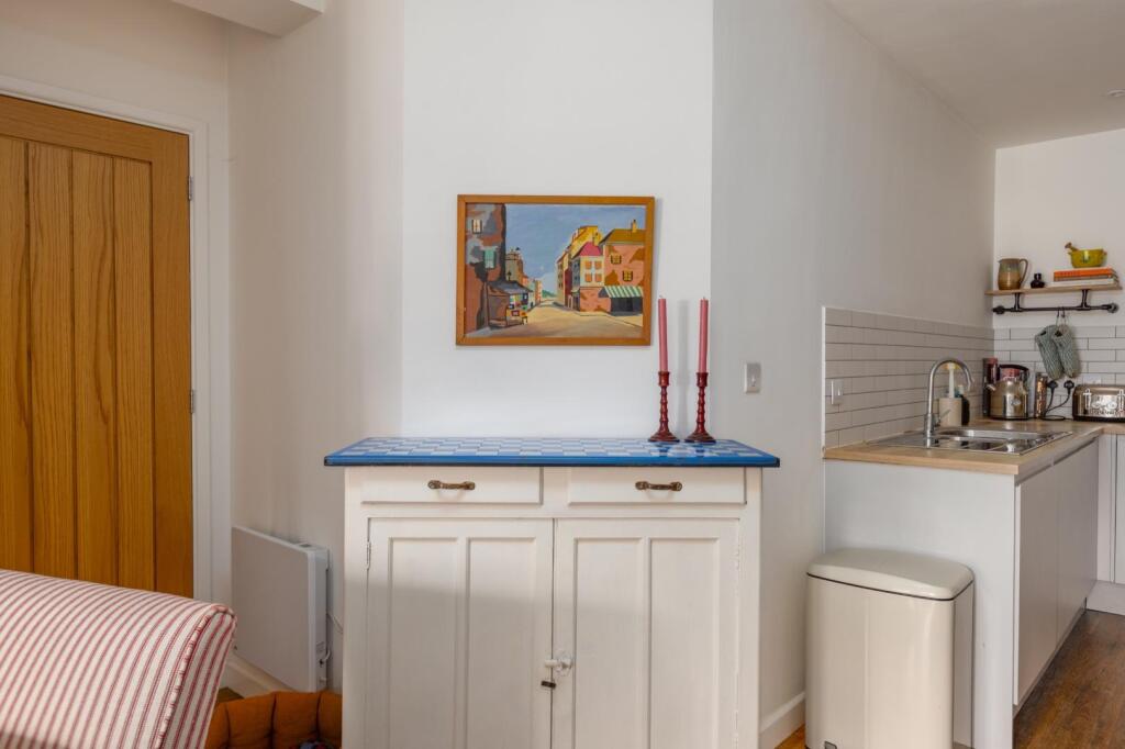 5, The Boot Factory, BS5-15.jpg