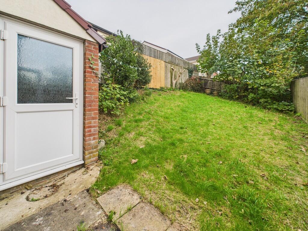 CAM02089G0-PR0576...