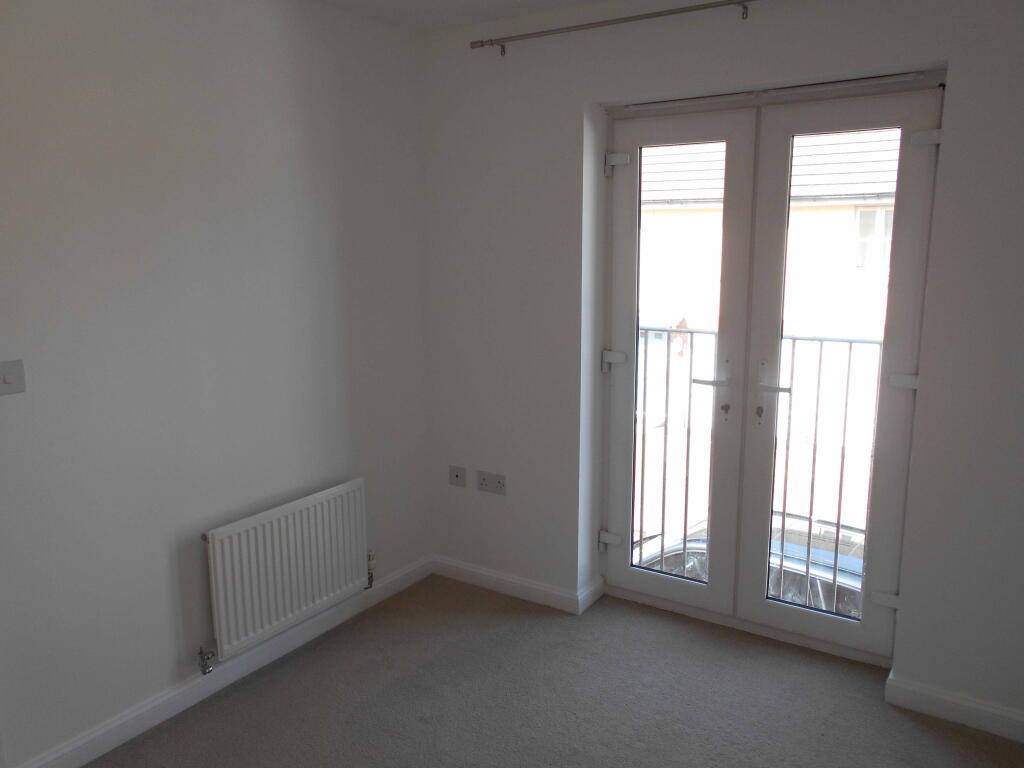 Bedroom 2 with juilette balcony