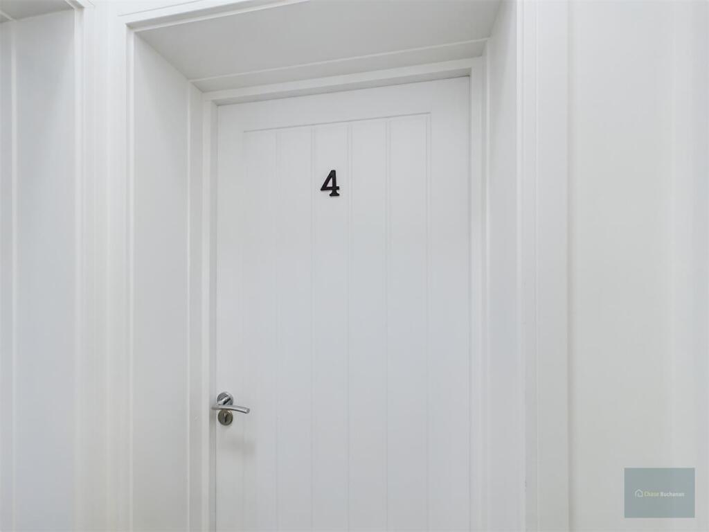 CAM03907G0-PR0052-ST