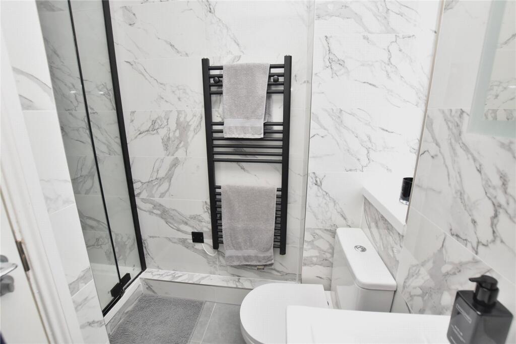 Ensuite