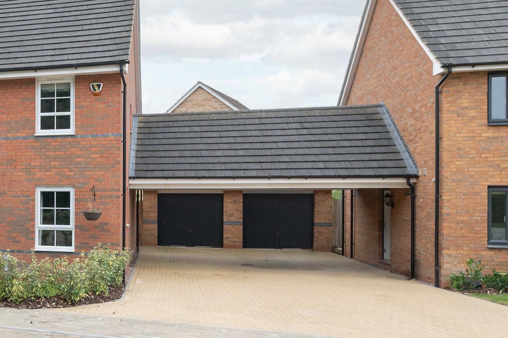 Driveway, Garage and Car port