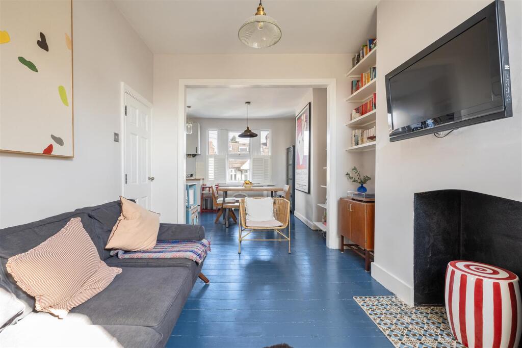 Folkestone Road, E17