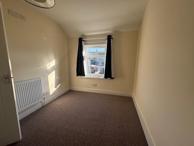 Bedroom 3.jpg