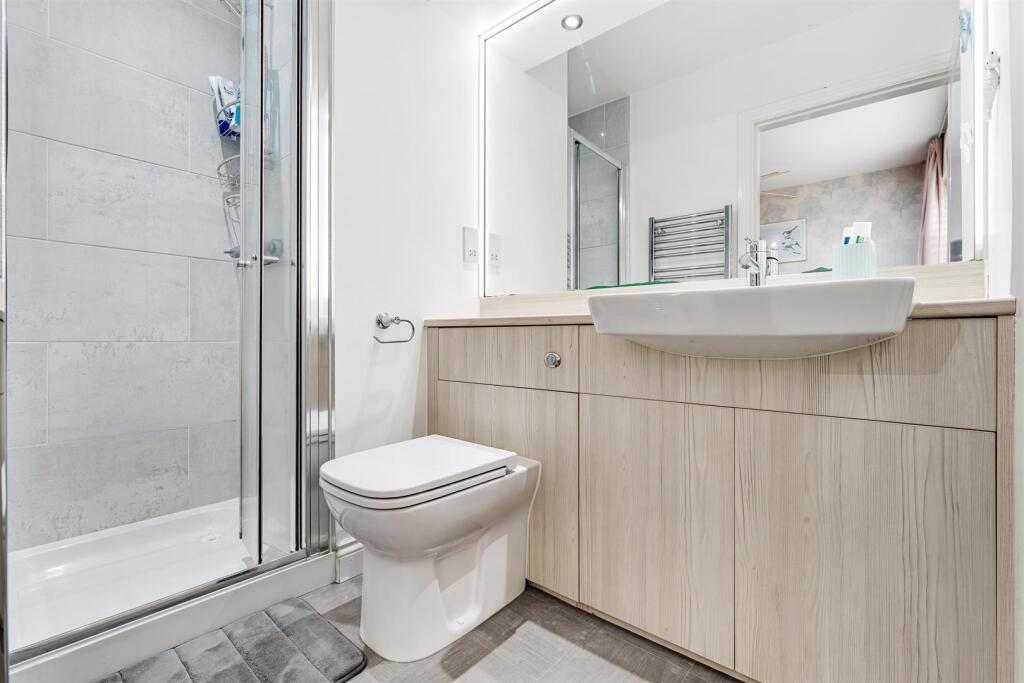 12 Atherton Drive-4.jpg