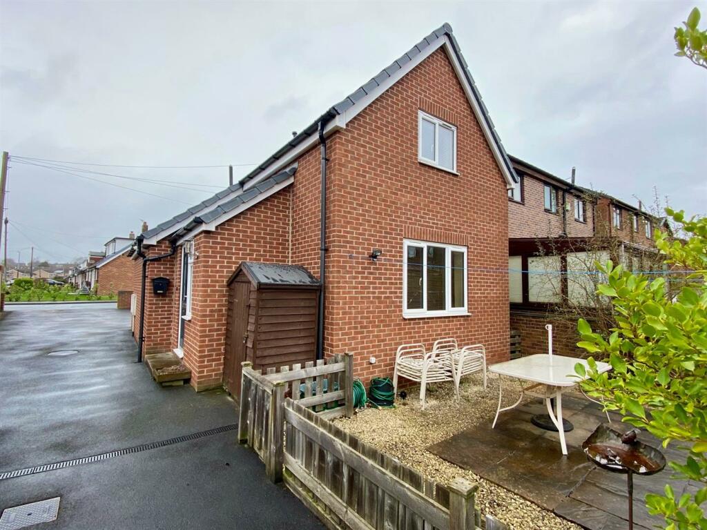 kings head road 15b rear.jpg