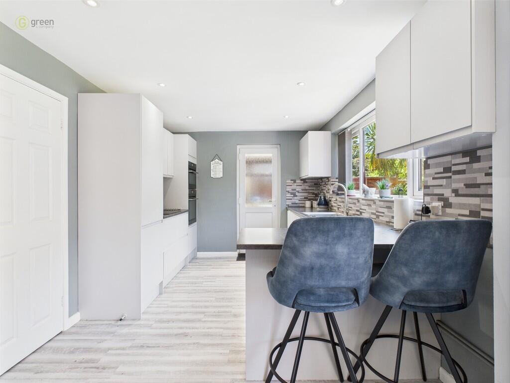 CAM04914G0-PR0128...