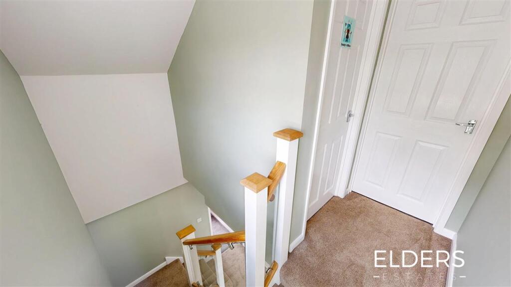 SECOND FLOOR LANDING