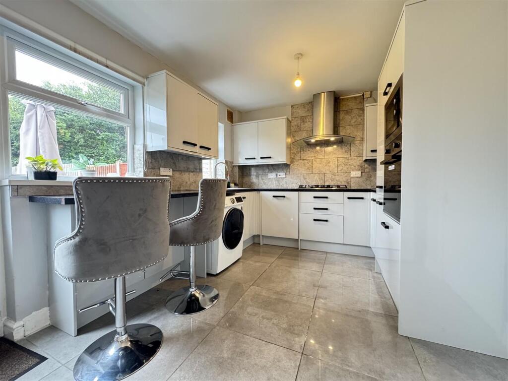 IMG_3362 (Large).JPG