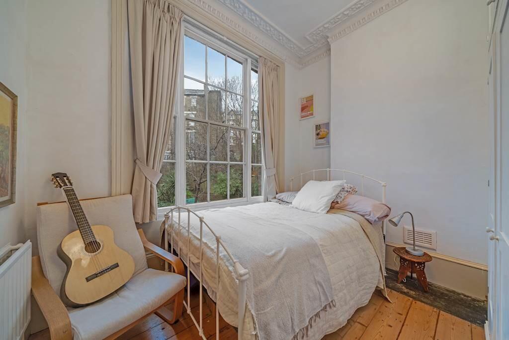 05-6a9a81974 - HG...