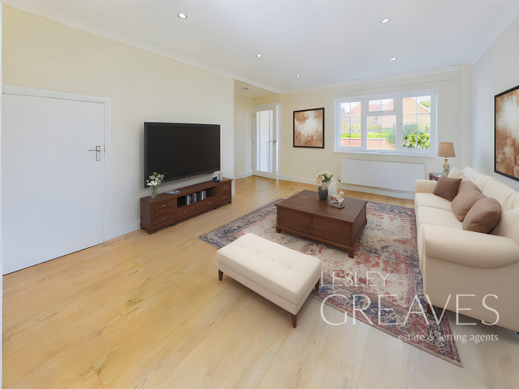 Living Room Virtu...