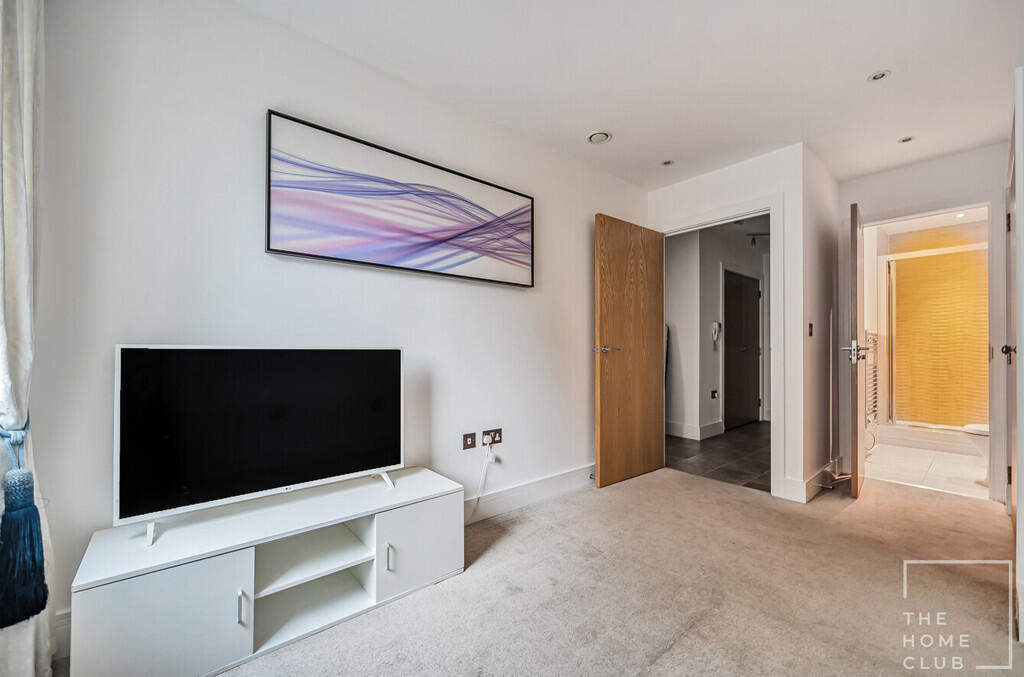 9bf404b1-b48f-403...