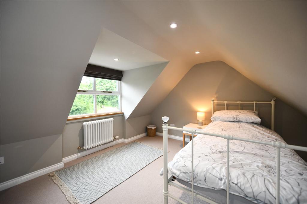 Smithy Bedroom 2