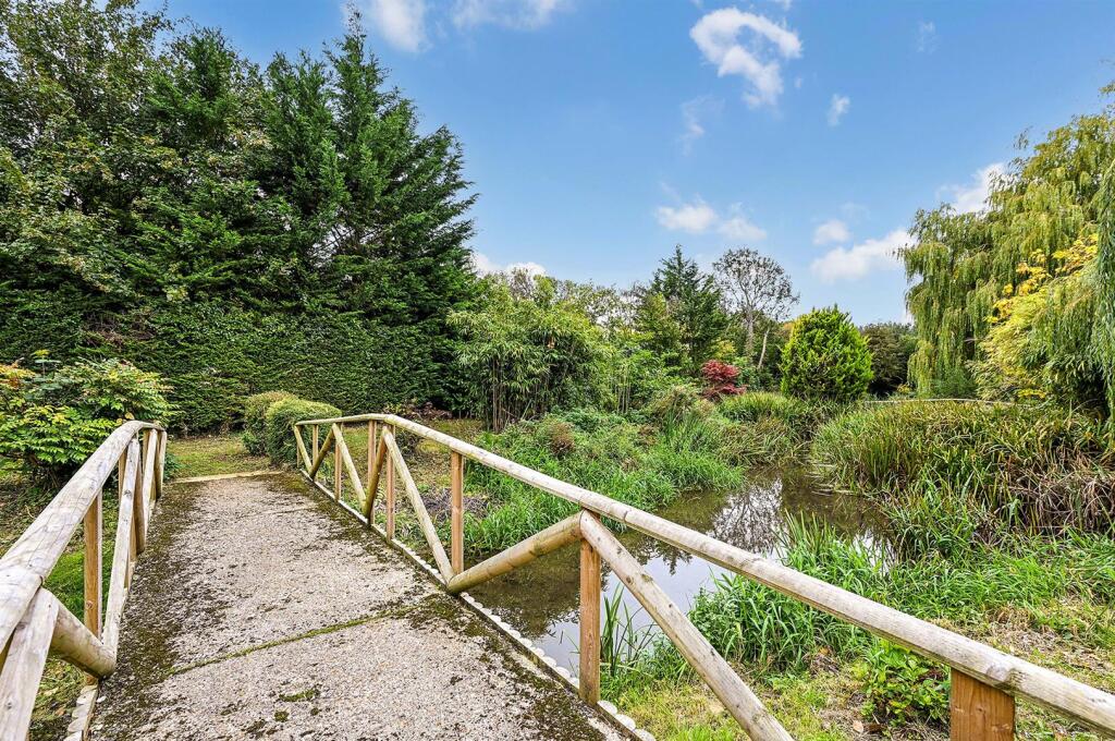 Ph26_6258937 - Copy.jpg