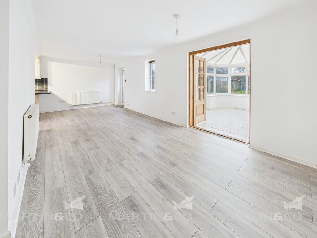 CAM02406G0-PR0545...