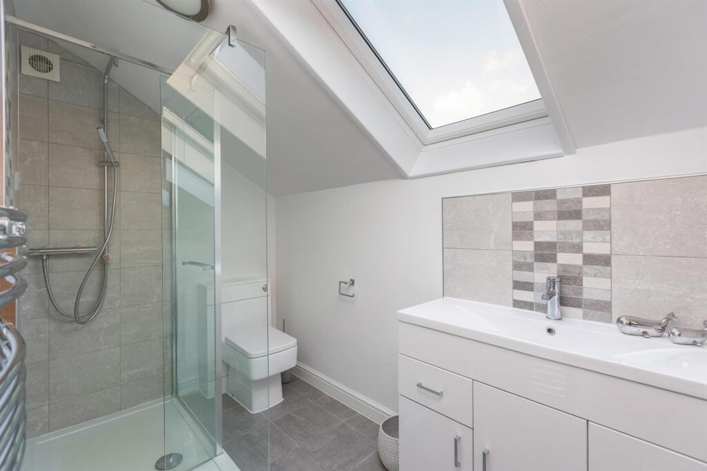Principal Bedroom Suite