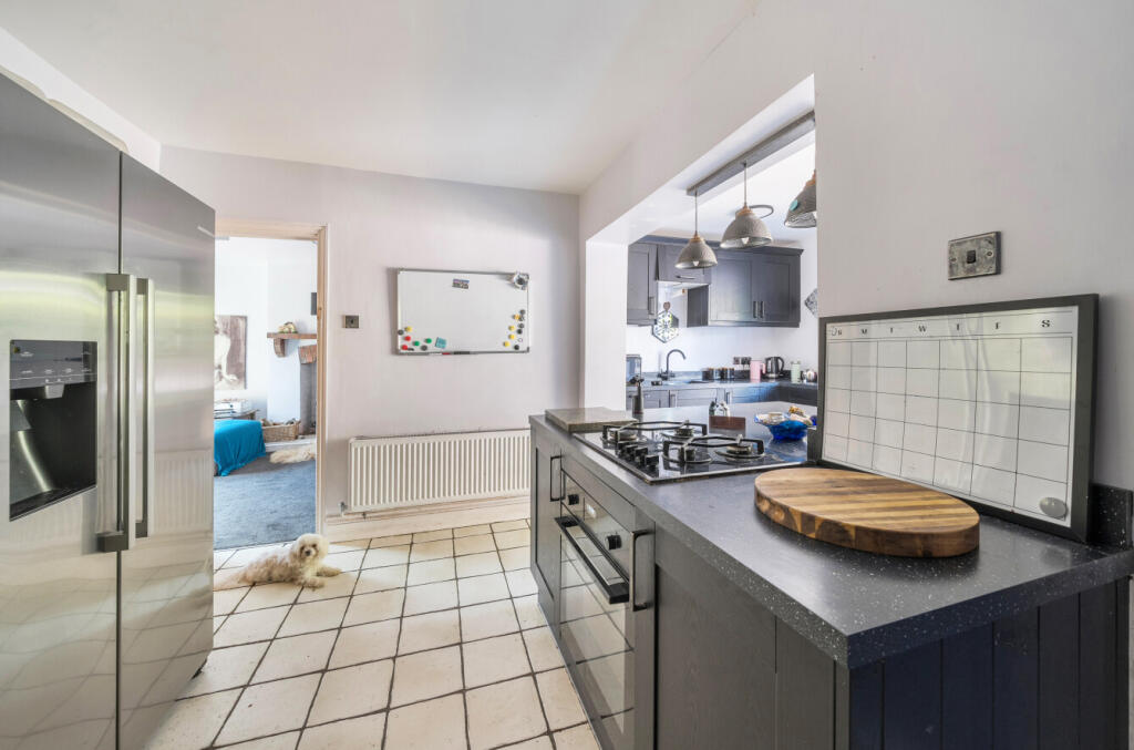 1356211-8-68cd4d1...