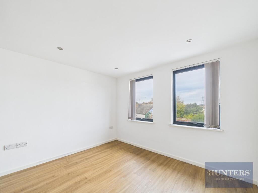 Kitchen / Living Area