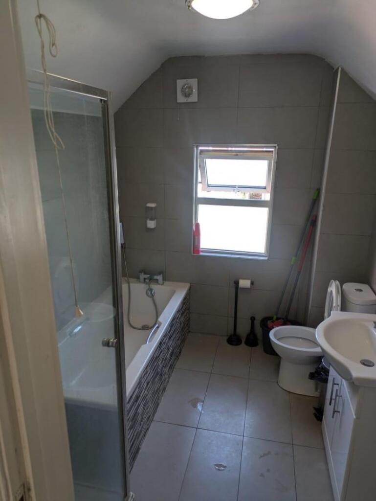 WhatsApp Image 2025-08-11 at 19.43.27_2cdc80dc.jpg