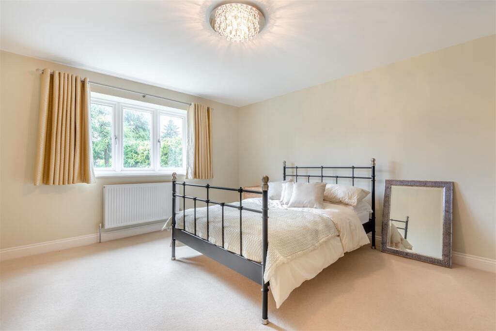 8654576-interior29.jpg
