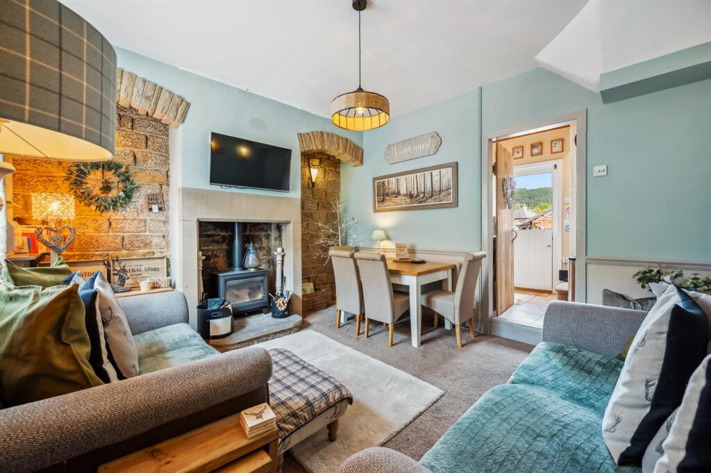 Saxton Mee Waters Edge -0036.jpg