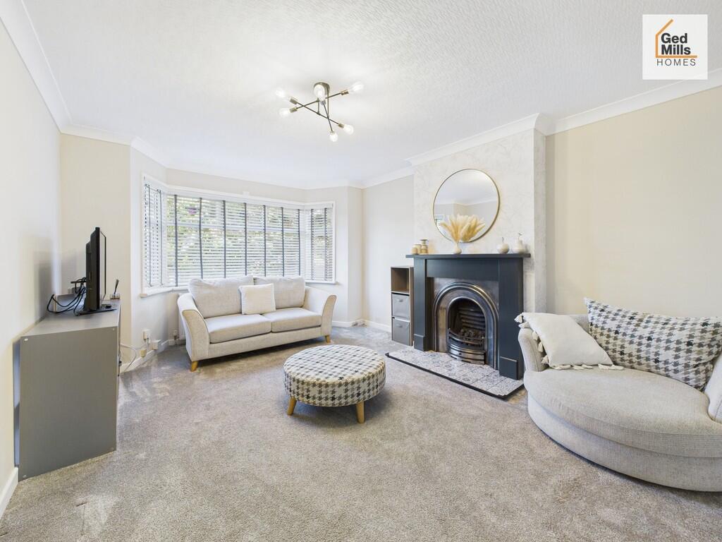 CAM04261G0-PR0095...